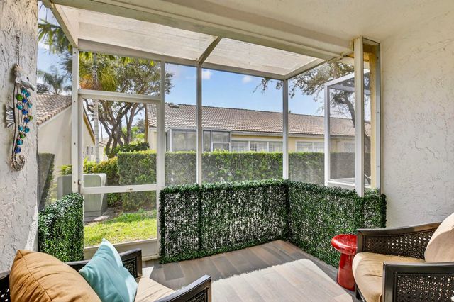 17227 Boca Club Boulevard 3, Boca Raton, FL 33487