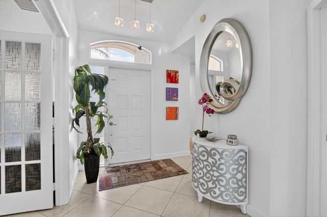 17227 Boca Club Boulevard 3, Boca Raton, FL 33487