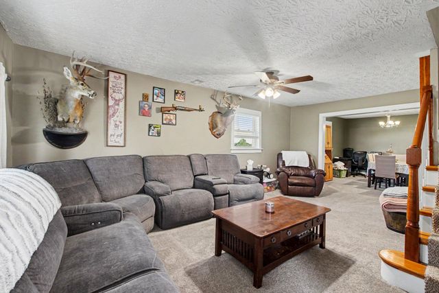 1318 Bramlage Road, Walton, KY 41094