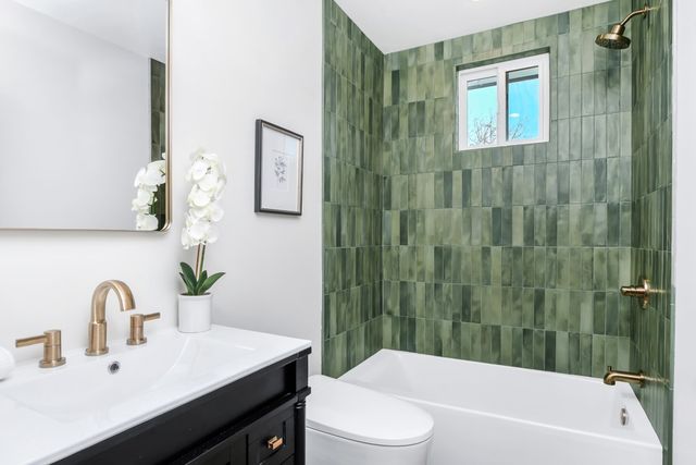 4 Rosalita Ln, Millbrae, CA 94030