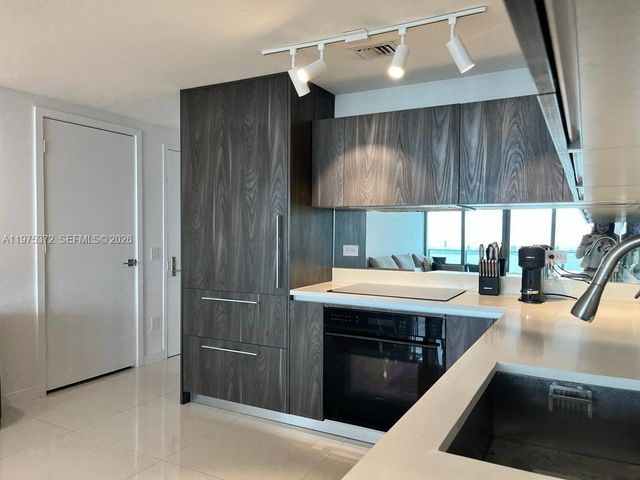 3131 NE 7th Ave 3003, Miami, FL 33137