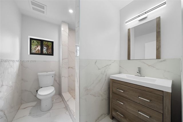 2983 NW 1st Street, Pompano Beach, FL 33069