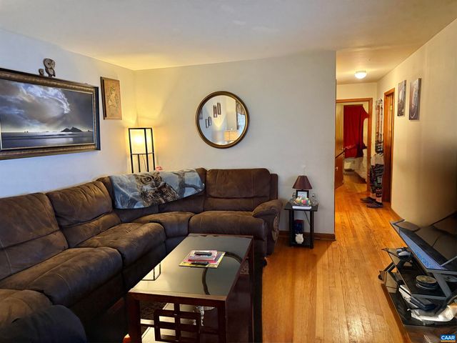 114 HARRIS RD, Charlottesville, VA 22903