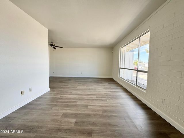 11013 N 110th Drive, Sun City, AZ 85351