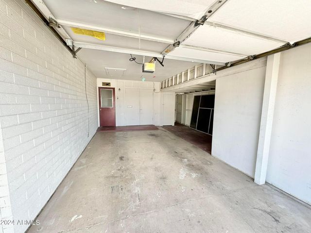 11013 N 110th Drive, Sun City, AZ 85351