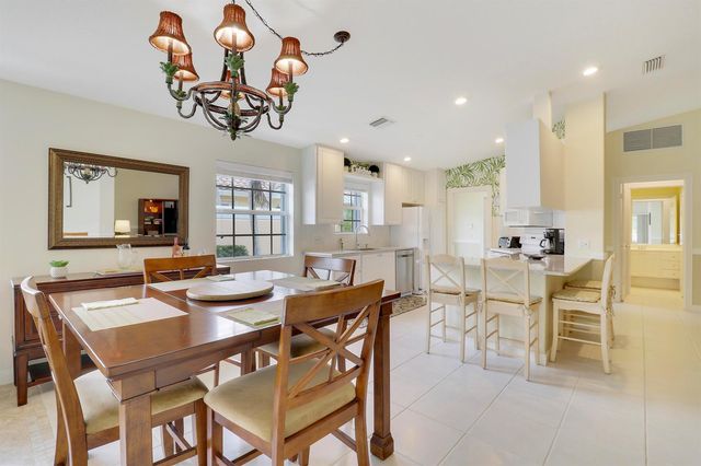 8558 SE Retreat Drive, Hobe Sound, FL 33455