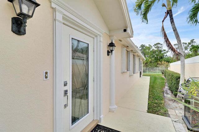 8558 SE Retreat Drive, Hobe Sound, FL 33455