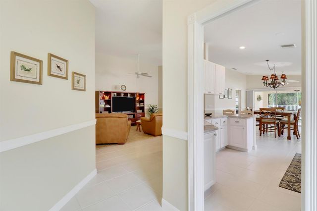 8558 SE Retreat Drive, Hobe Sound, FL 33455