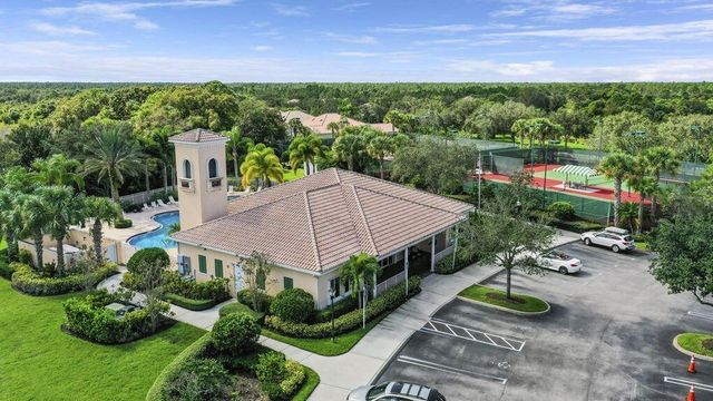 8558 SE Retreat Drive, Hobe Sound, FL 33455