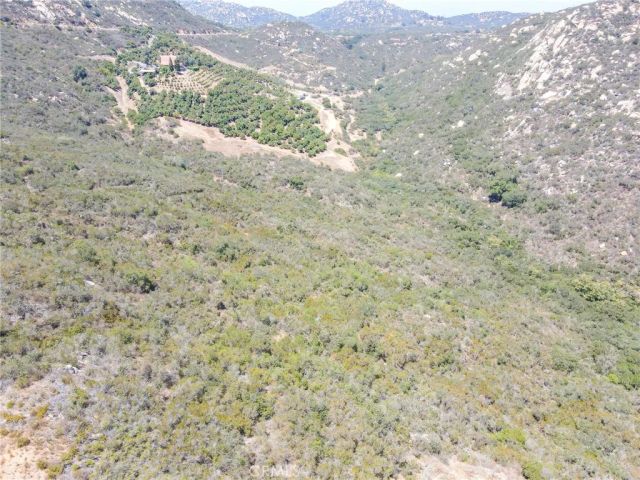 1 Rainbow Heights, Fallbrook, CA 92028
