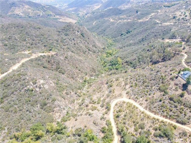1 Rainbow Heights, Fallbrook, CA 92028