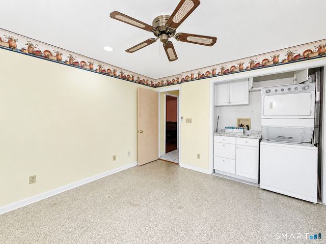 17 Marion Drive, East Lyme, CT 06333