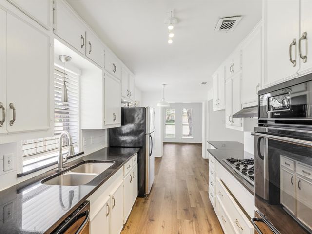 1600 Baltimore Drive, Richardson, TX 75081