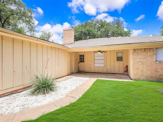 1600 Baltimore Drive, Richardson, TX 75081