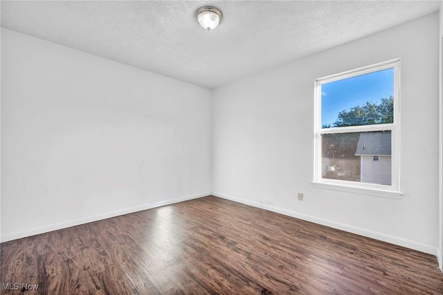 310 Ontario Street, Akron, OH 44310