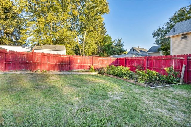 310 Ontario Street, Akron, OH 44310