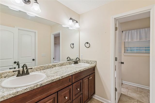 108 Pecan Point Road W, Brunswick, GA 31525