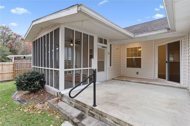 108 Pecan Point Road W, Brunswick, GA 31525