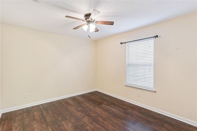 108 Pecan Point Road W, Brunswick, GA 31525