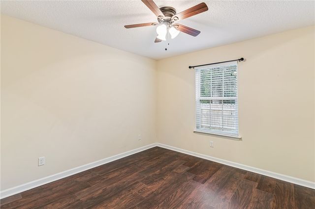 108 Pecan Point Road W, Brunswick, GA 31525