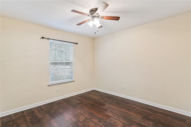 108 Pecan Point Road W, Brunswick, GA 31525