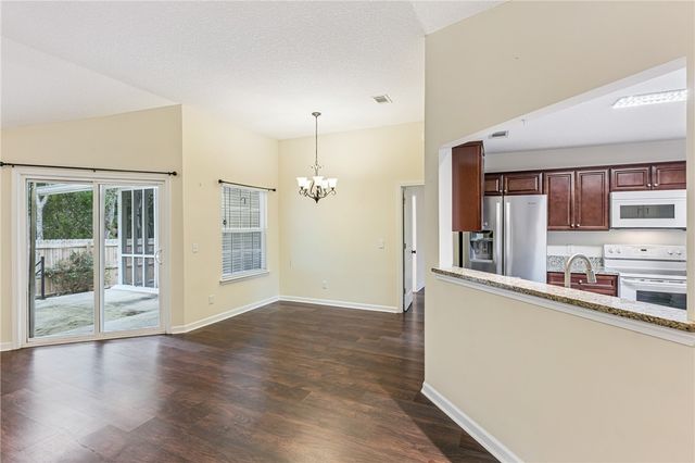 108 Pecan Point Road W, Brunswick, GA 31525