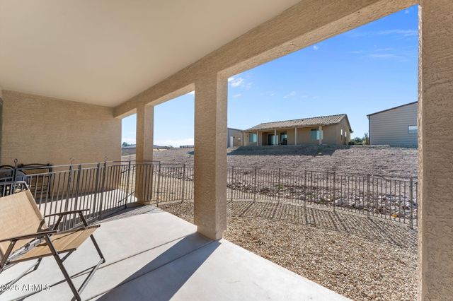 25 W MONTE CRISTO Drive, Wickenburg, AZ 85390