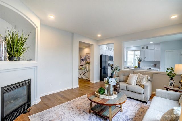 22718 SE 12th Place, Sammamish, WA 98075