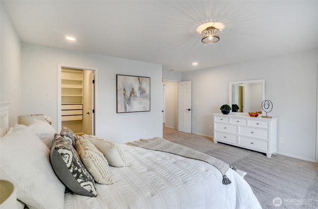 22718 SE 12th Place, Sammamish, WA 98075