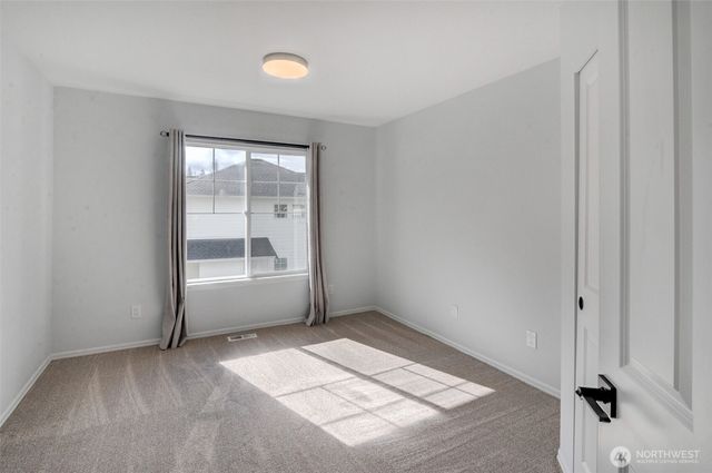 22718 SE 12th Place, Sammamish, WA 98075