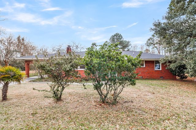 1025 Manigault Drive, Moncks Corner, SC 29461
