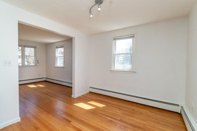 17 Charles Rd 17, Winchester, MA 01890