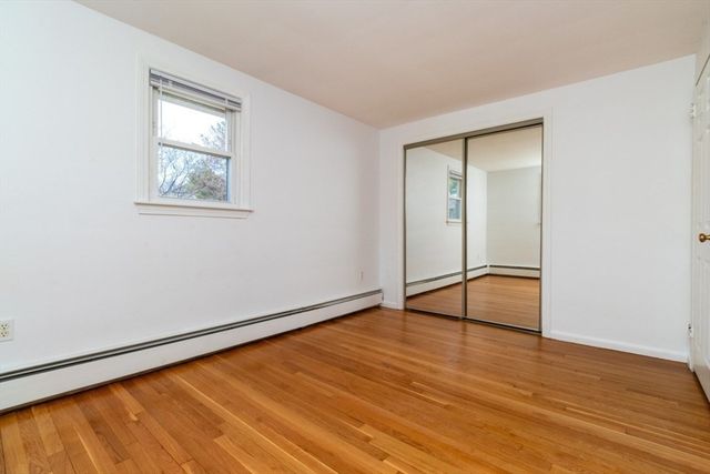 17 Charles Rd 17, Winchester, MA 01890