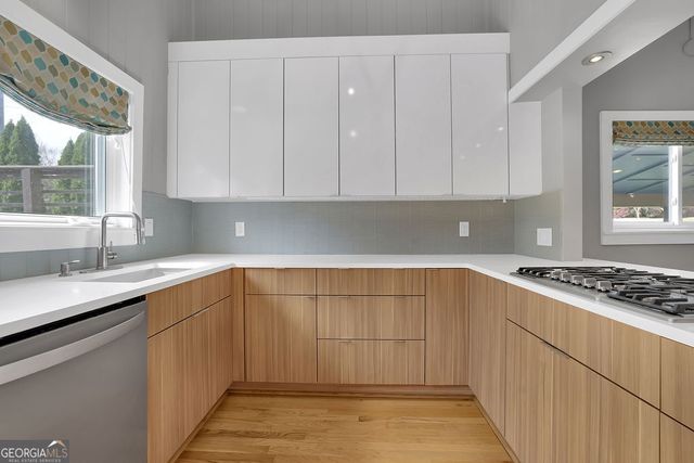 2213 Leafmore Drive, Decatur, GA 30033