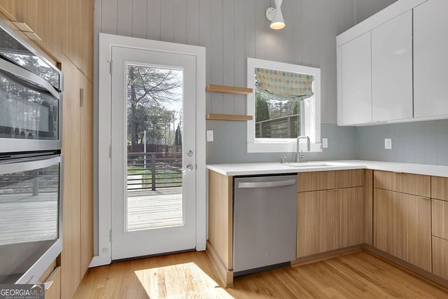 2213 Leafmore Drive, Decatur, GA 30033