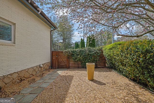 2213 Leafmore Drive, Decatur, GA 30033