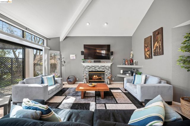 5770 Gateway Ct, Discovery Bay, CA 94505