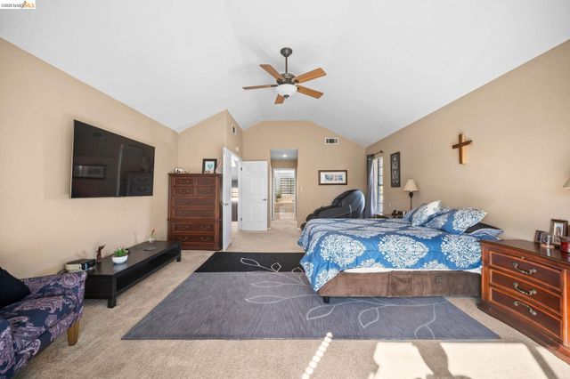 5770 Gateway Ct, Discovery Bay, CA 94505