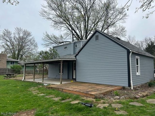 35888 Chestnut Ridge Road, North Ridgeville, OH 44039