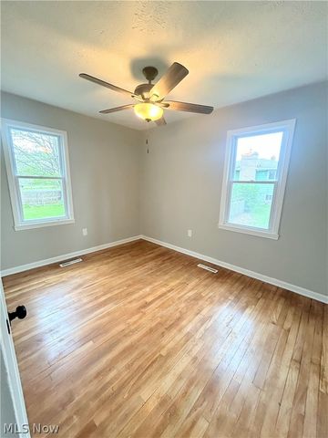 35888 Chestnut Ridge Road, North Ridgeville, OH 44039