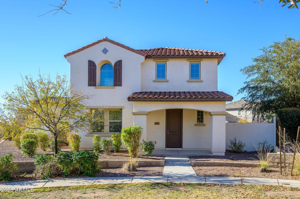 Image 1 of property listing at 2376 N HERITAGE Street, Buckeye, AZ 85396