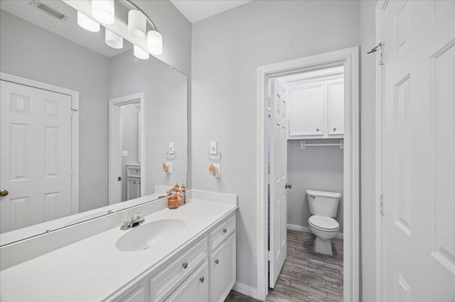 2810 Timber Country Way, Kingwood, TX 77345