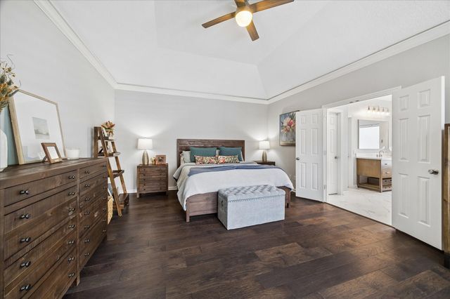 2810 Timber Country Way, Kingwood, TX 77345