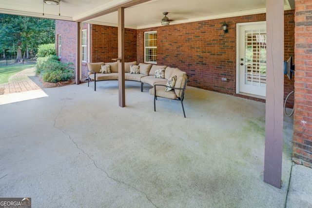 120 Kinloch Court, Covington, GA 30014