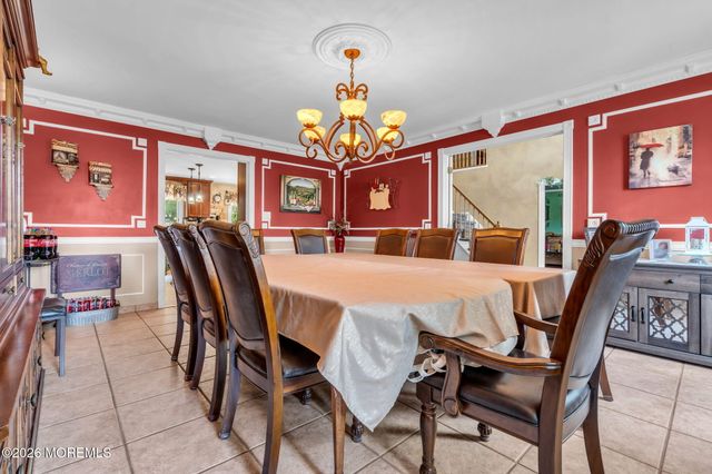 21 Ryan Road, Marlboro, NJ 07746