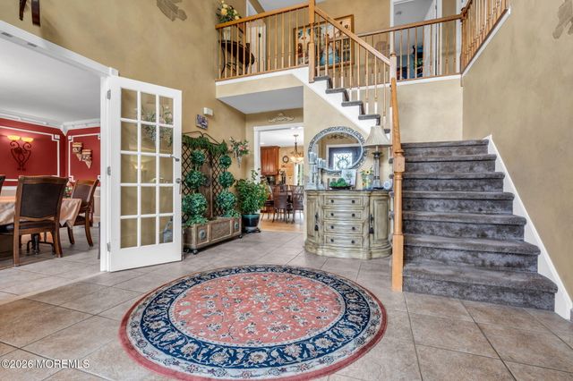 21 Ryan Road, Marlboro, NJ 07746