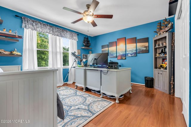 21 Ryan Road, Marlboro, NJ 07746