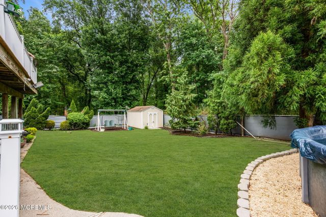 21 Ryan Road, Marlboro, NJ 07746