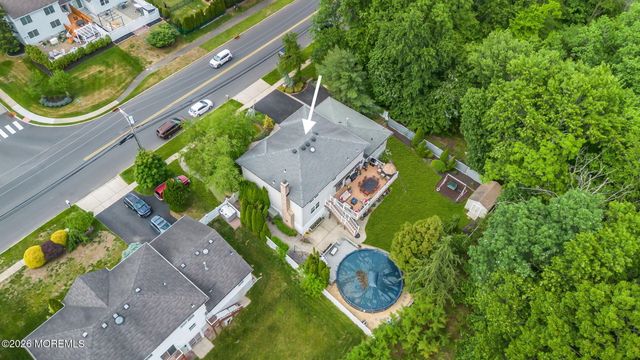 21 Ryan Road, Marlboro, NJ 07746