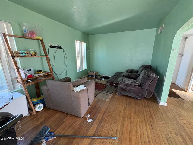 3312 Jackson Avenue, El Paso, TX 79930